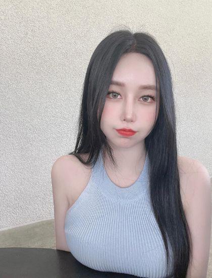 吃瓜美女网红是谁呀视频,吃瓜美女网红是谁？视频带你一探究竟